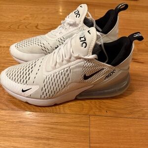Nike men’s 270
